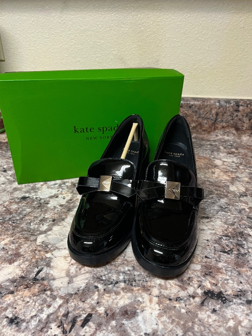 Kate Spade patent leather deco bow heeled loafer